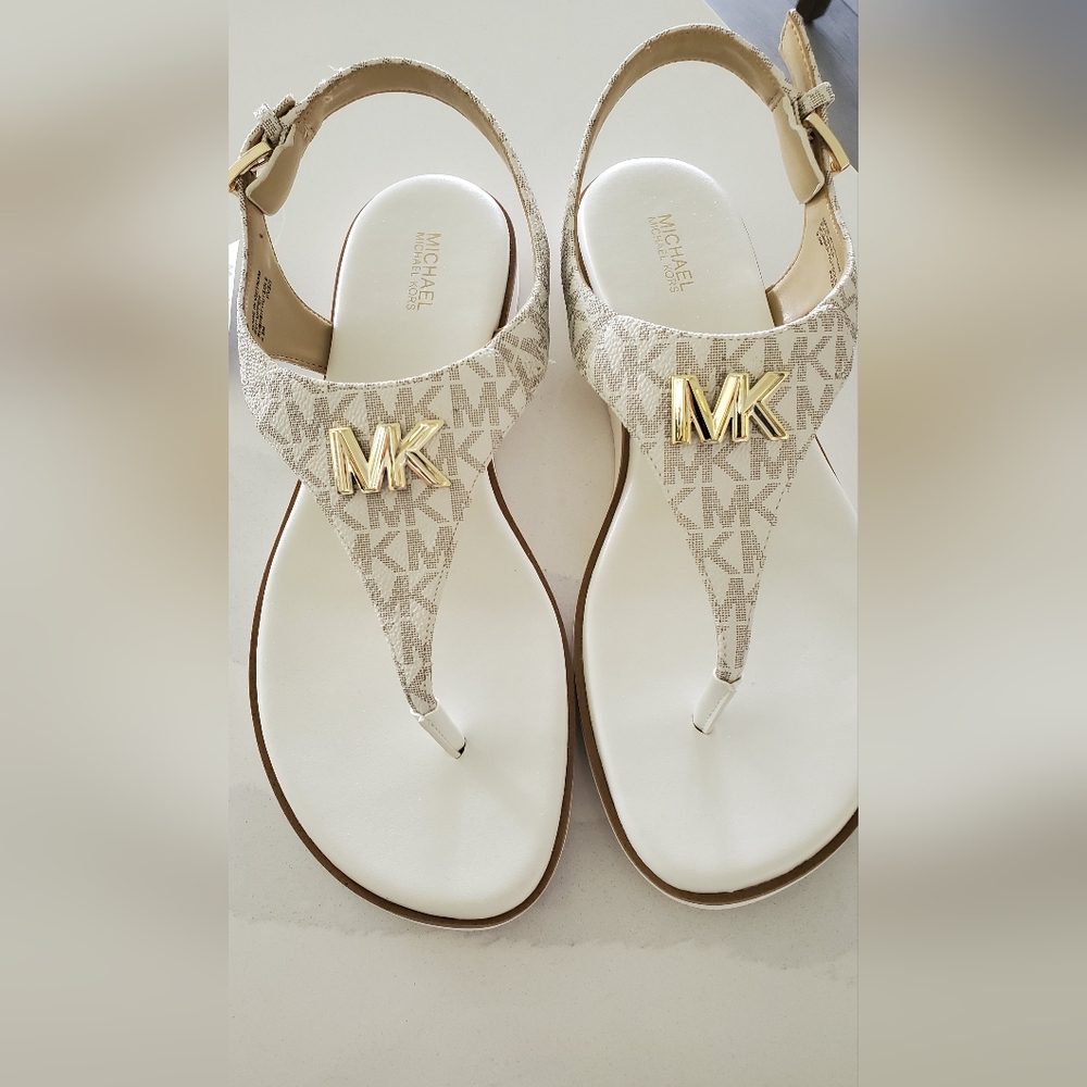 New Sandals Michael kors
